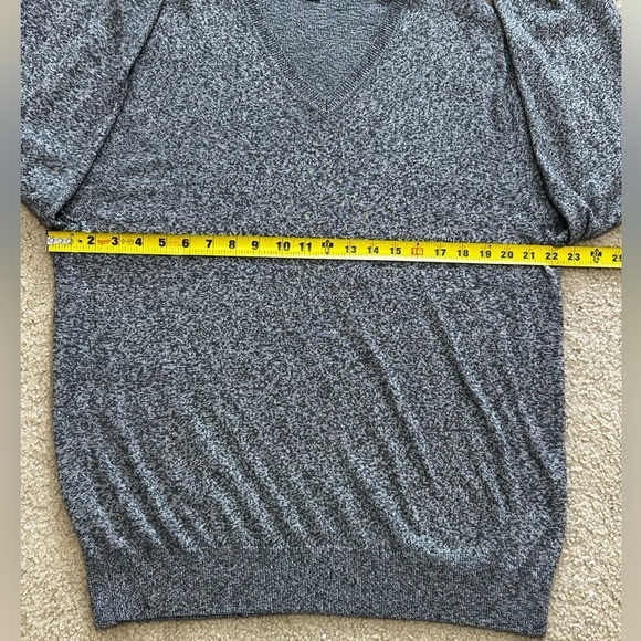 Banana Republic Men’s XL Silk Cashmere V Neck Sweater - Picture 6 of 9